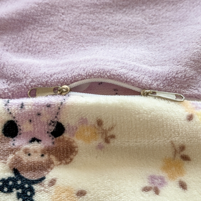 91家纺网 家纺一手货源 找家纺 丝羽坊 2025新款A类潮款加厚牛奶绒四件套 花裙女孩