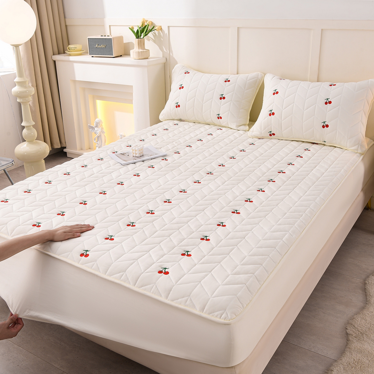 91家纺网 家纺一手货源 找家纺 推推家纺 2025新款A类水洗棉床笠单品床笠床笠单件 樱桃-米白