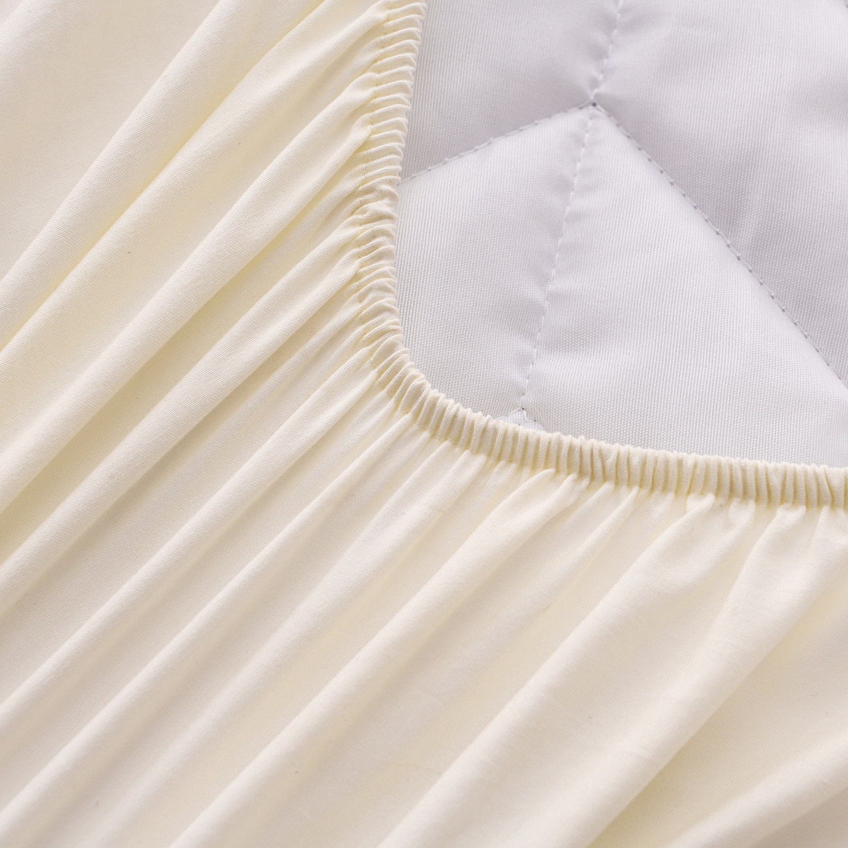 91家纺网 家纺一手货源 找家纺 推推家纺 2025新款A类水洗棉床笠单品床笠床笠单件 樱桃-米白