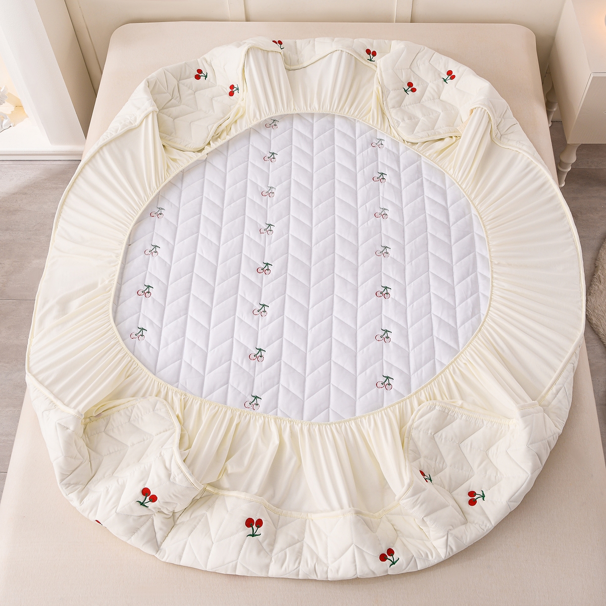 91家纺网 家纺一手货源 找家纺 推推家纺 2025新款A类水洗棉床笠单品床笠床笠单件 樱桃-米白