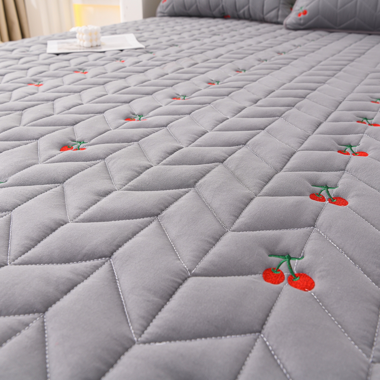 91家纺网 家纺一手货源 找家纺 推推家纺 2025新款A类水洗棉床笠单品床笠床笠单件 樱桃-深灰