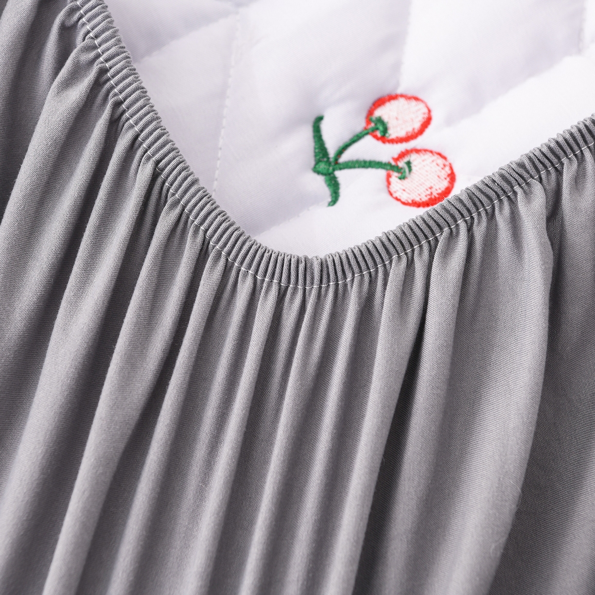 91家纺网 家纺一手货源 找家纺 推推家纺 2025新款A类水洗棉床笠单品床笠床笠单件 樱桃-深灰