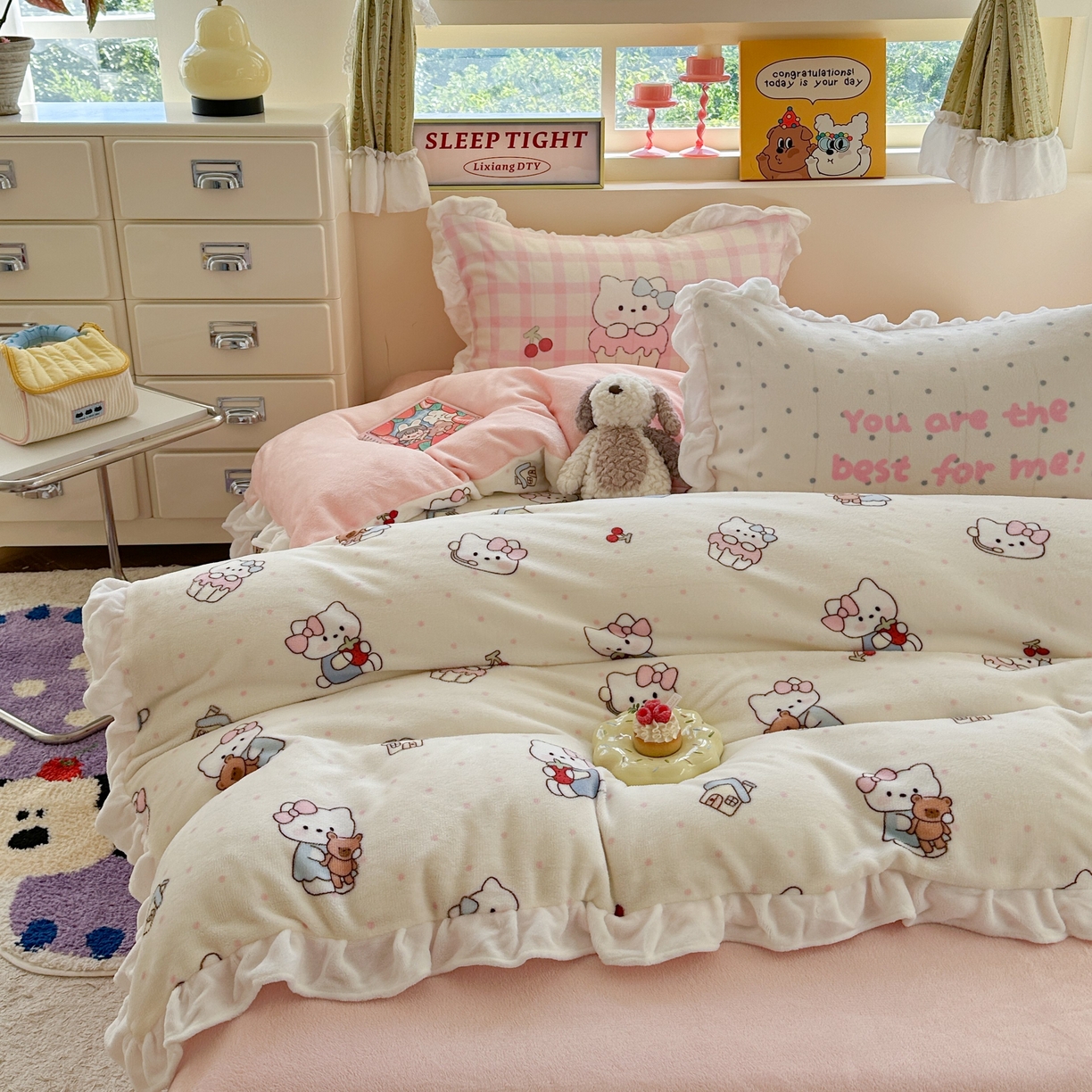 91家纺网 家纺一手货源 找家纺 美乐迪家纺 2025新款加厚牛奶绒花边四件套 小猫的家