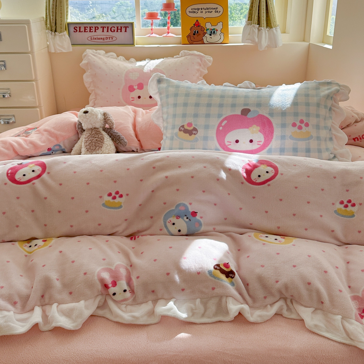 91家纺网 家纺一手货源 找家纺 美乐迪家纺 2025新款加厚牛奶绒花边四件套 甜心派对