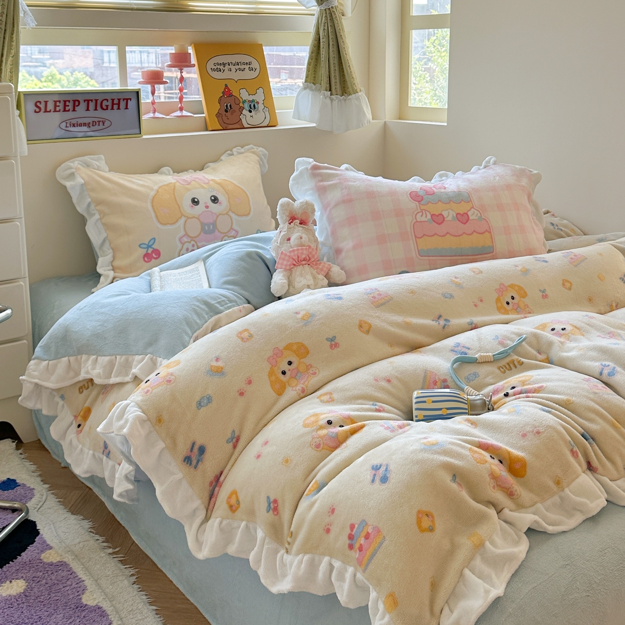 91家纺网 家纺一手货源 找家纺 美乐迪家纺 2025新款加厚牛奶绒花边四件套 黄油小狗