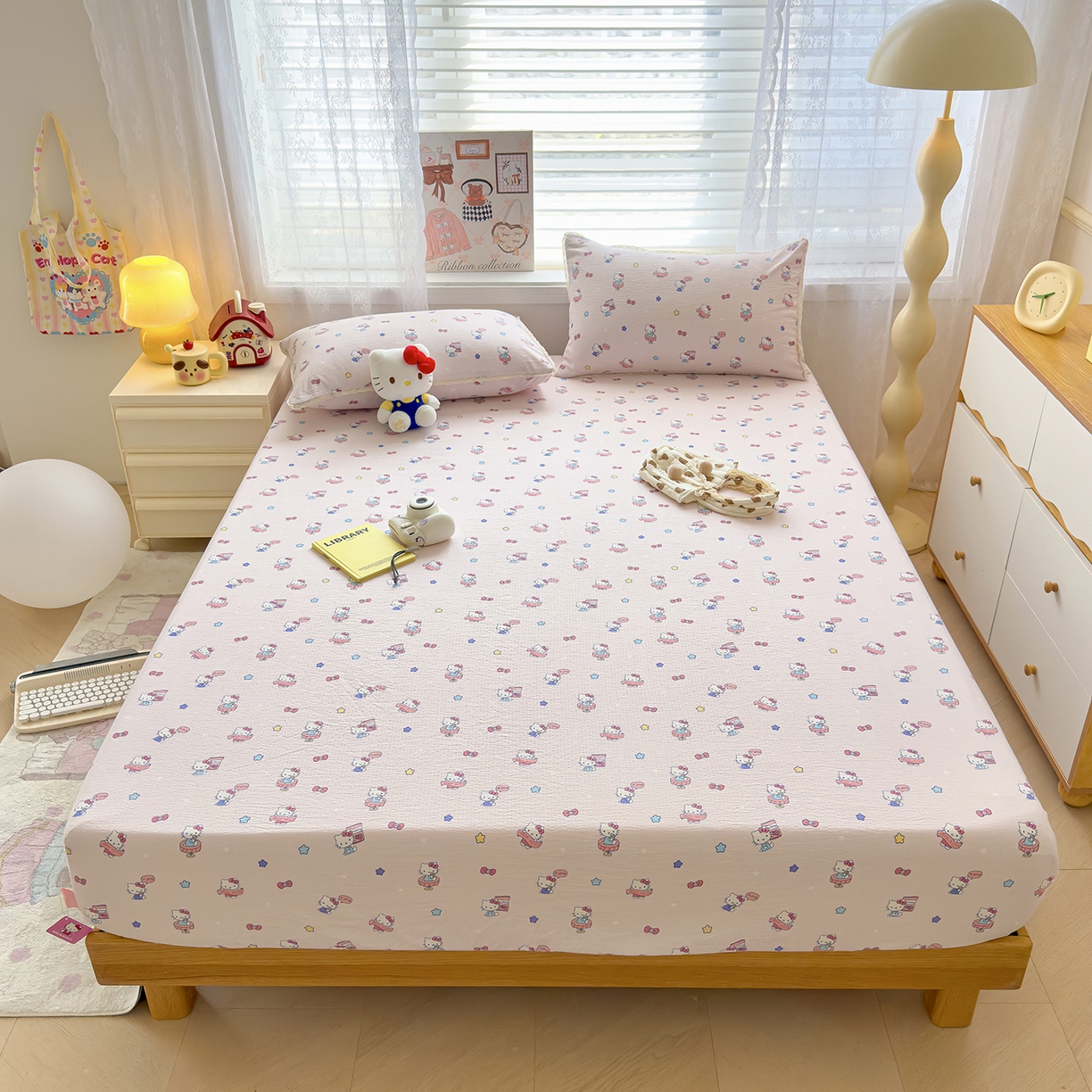 91家纺网 家纺一手货源 找家纺 （总）梦庭帛美 2025新款高克重110克云感提花皱皱纱正版三丽鸥床笠