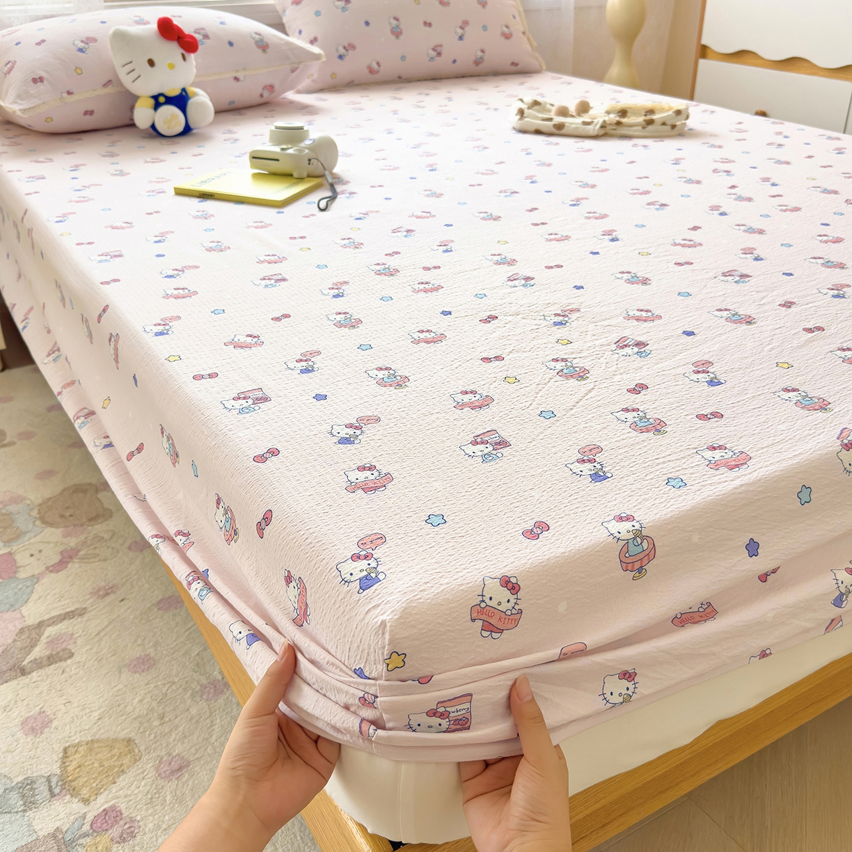 91家纺网 家纺一手货源 找家纺 （总）梦庭帛美 2025新款高克重110克云感提花皱皱纱正版三丽鸥床笠