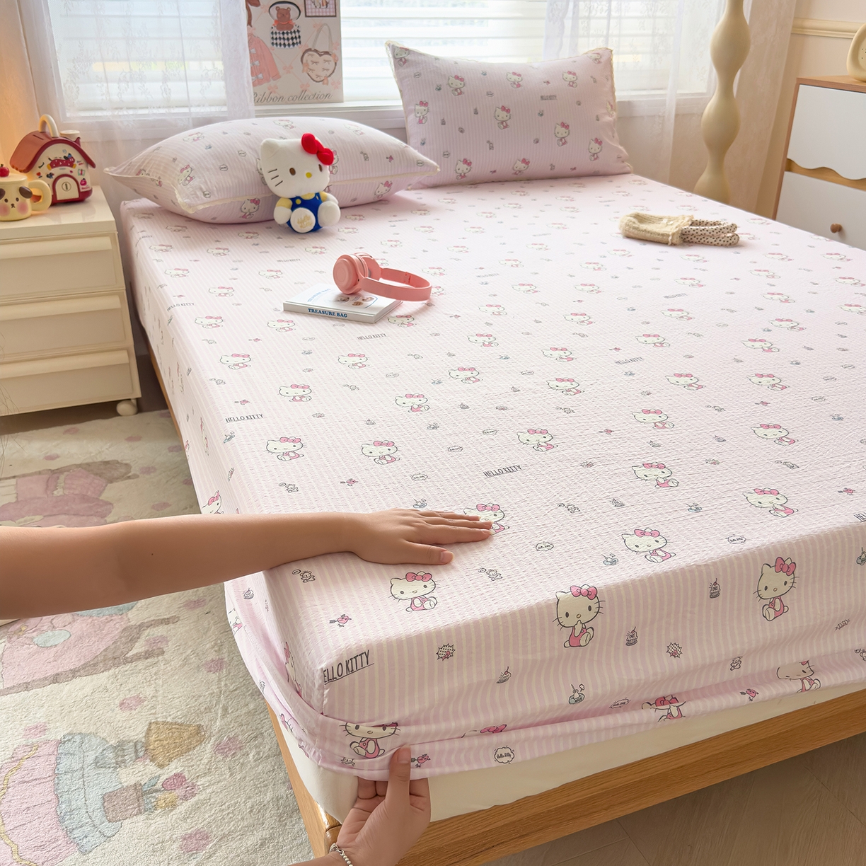 91家纺网 家纺一手货源 找家纺 （总）梦庭帛美 2025新款高克重110克云感提花皱皱纱正版三丽鸥床笠