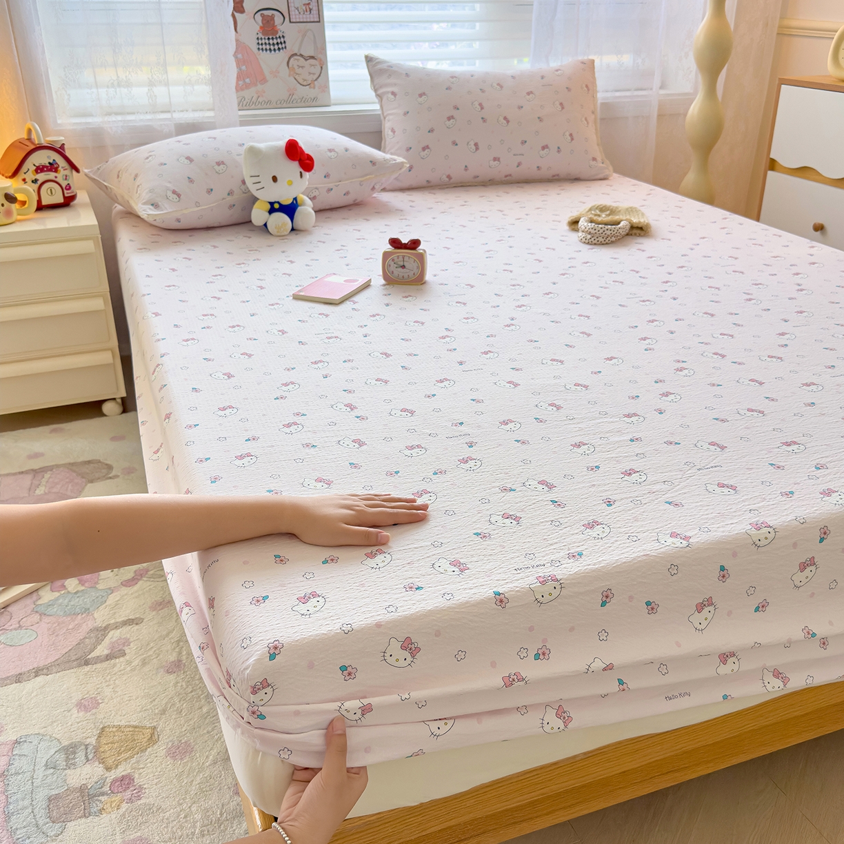 91家纺网 家纺一手货源 找家纺 （总）梦庭帛美 2025新款高克重110克云感提花皱皱纱正版三丽鸥床笠