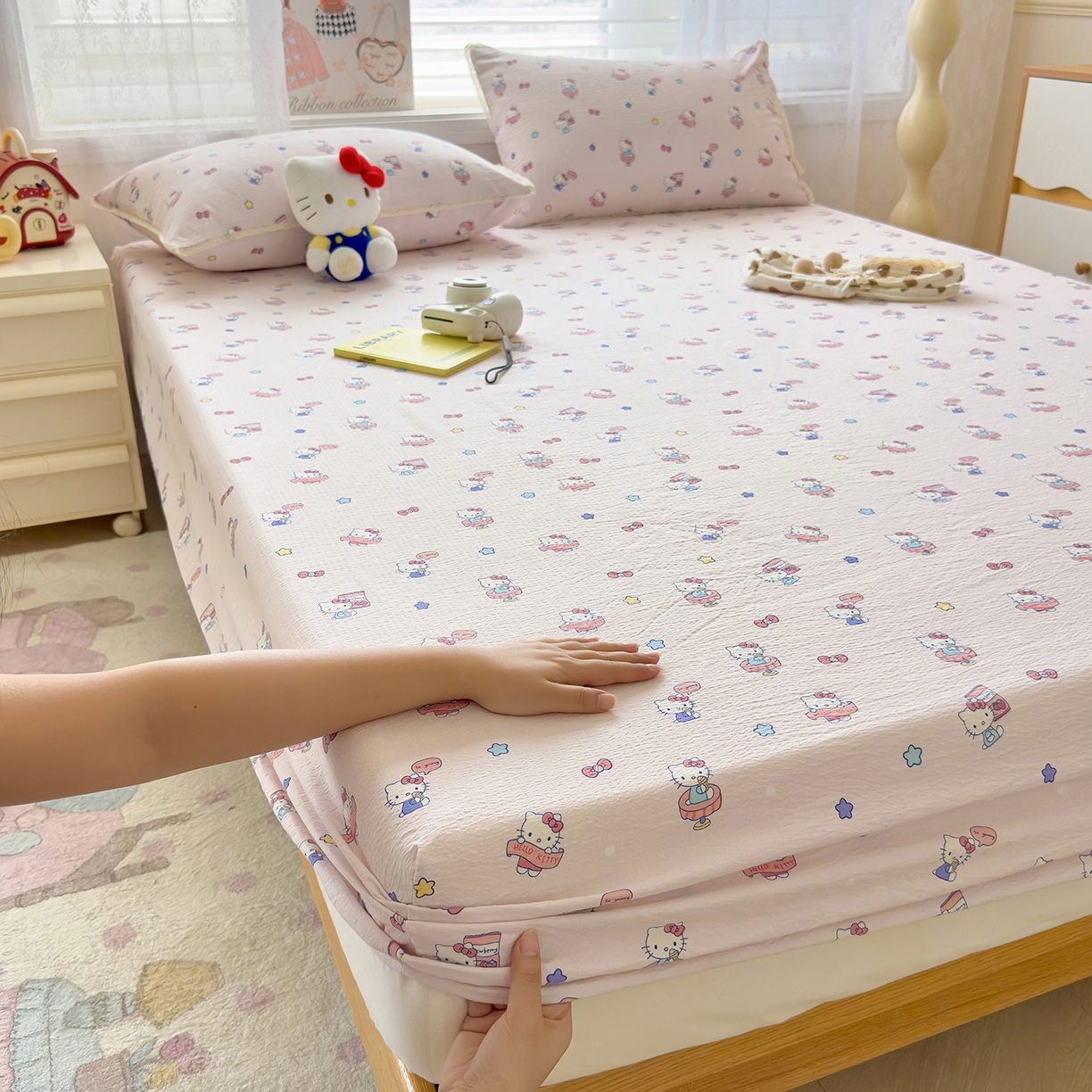 91家纺网 家纺一手货源 找家纺 （总）梦庭帛美 2025新款高克重110克云感提花皱皱纱正版三丽鸥床笠