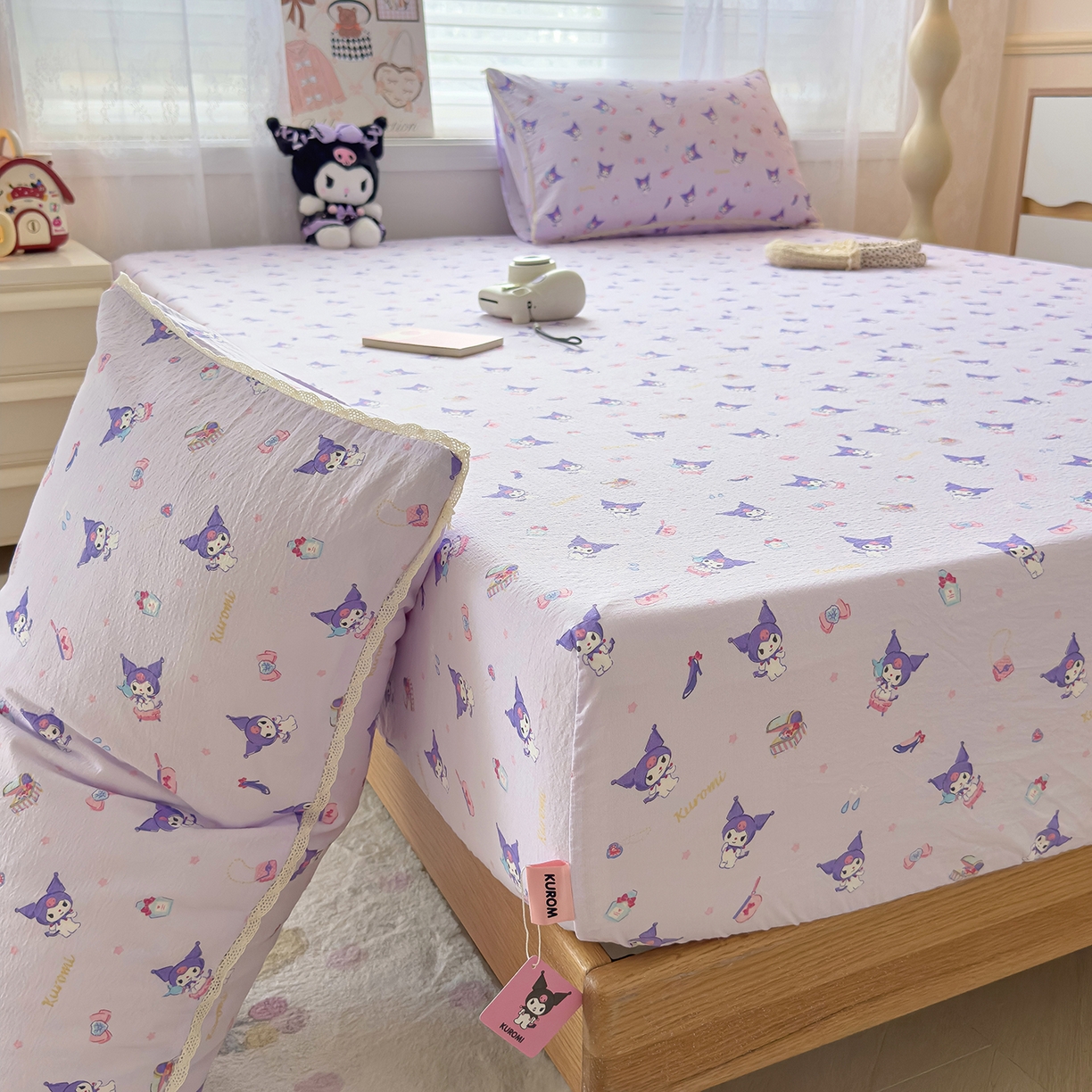 91家纺网 家纺一手货源 找家纺 梦庭帛美 2025新款高克重110克云感提花皱皱纱正版三丽鸥床笠 时尚库洛米