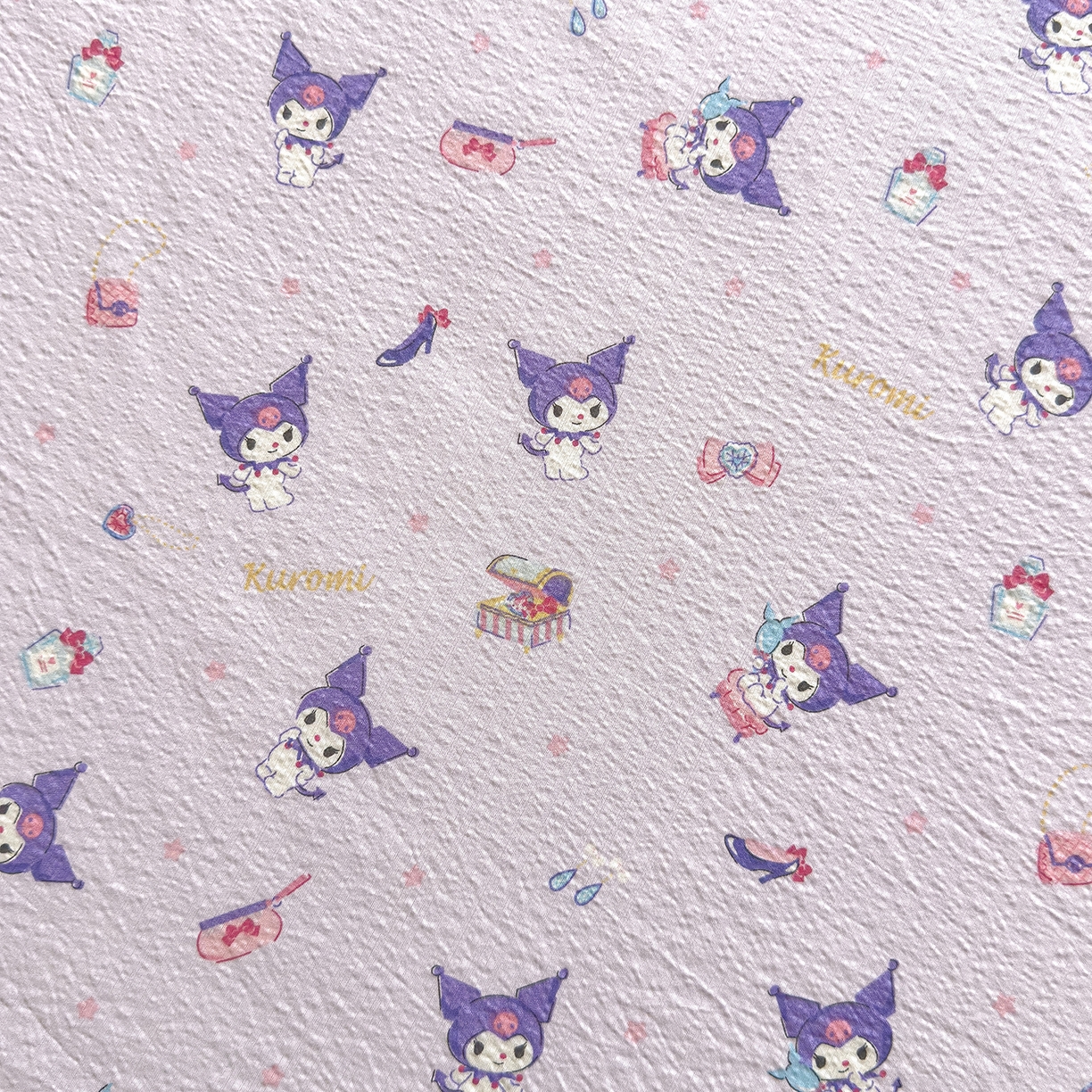 91家纺网 家纺一手货源 找家纺 梦庭帛美 2025新款高克重110克云感提花皱皱纱正版三丽鸥床笠 时尚库洛米