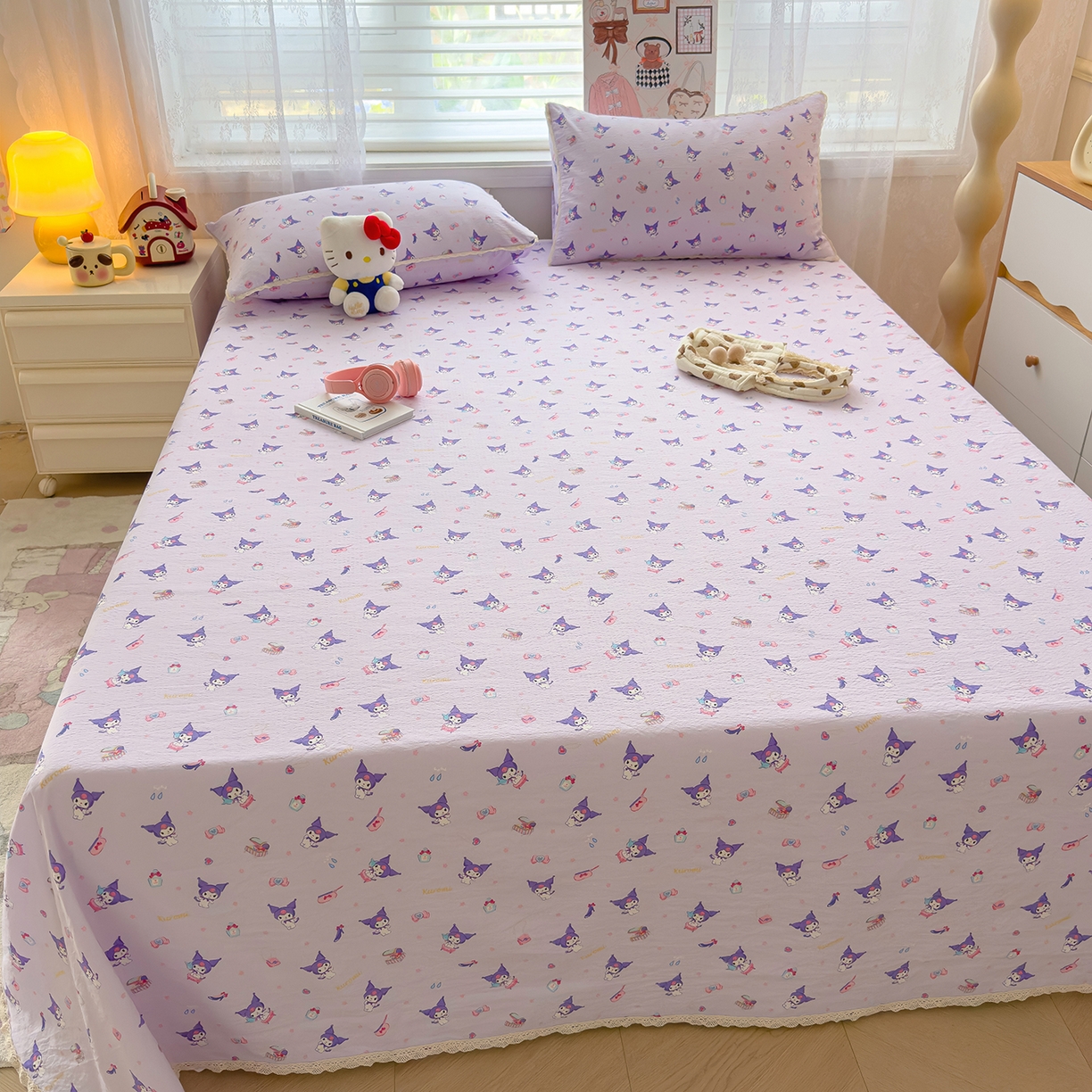 91家纺网 家纺一手货源 找家纺 梦庭帛美 2025新款高克重110克云感提花皱皱纱正版三丽鸥床单 时尚库洛米