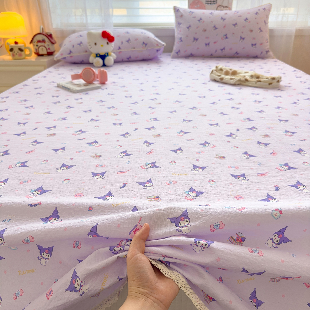 91家纺网 家纺一手货源 找家纺 梦庭帛美 2025新款高克重110克云感提花皱皱纱正版三丽鸥床单 时尚库洛米