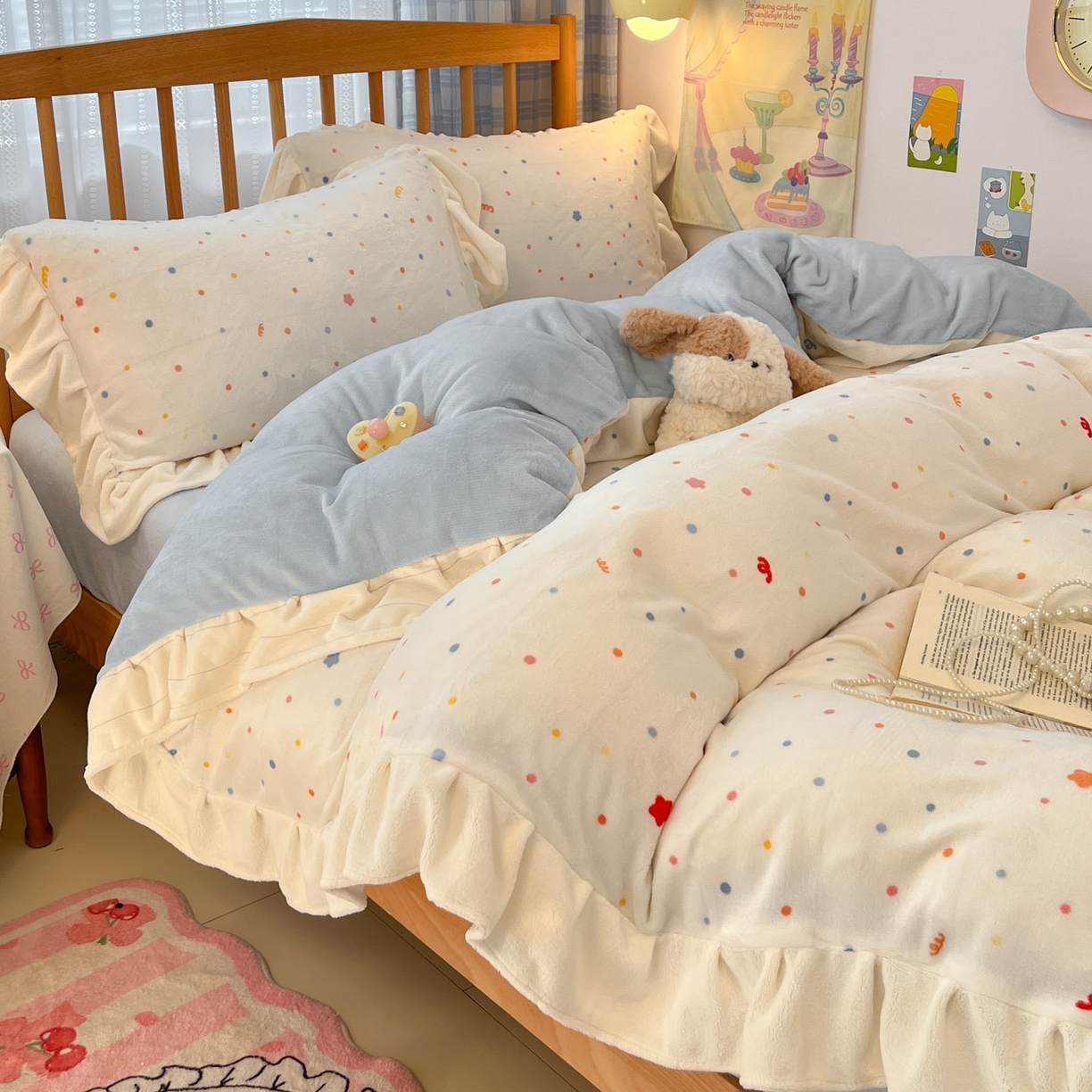 91家纺网 家纺一手货源 找家纺 川悦生活 2025新款A类韩版花边牛奶绒四件套 花边彩虹心情蓝