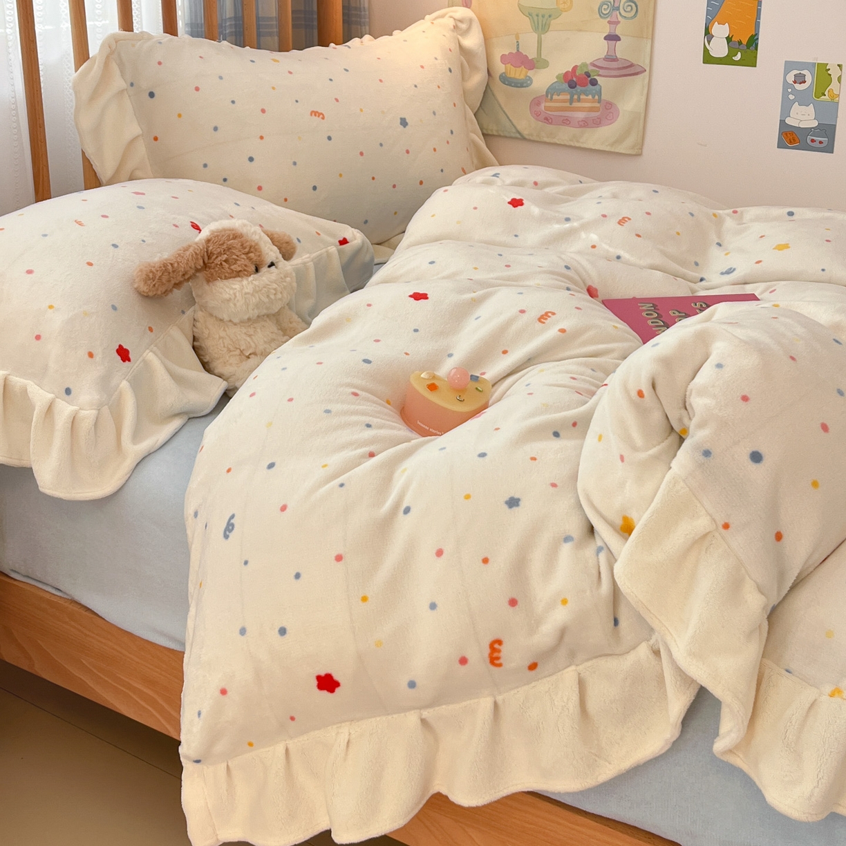 91家纺网 家纺一手货源 找家纺 川悦生活 2025新款A类韩版花边牛奶绒四件套 花边彩虹心情蓝