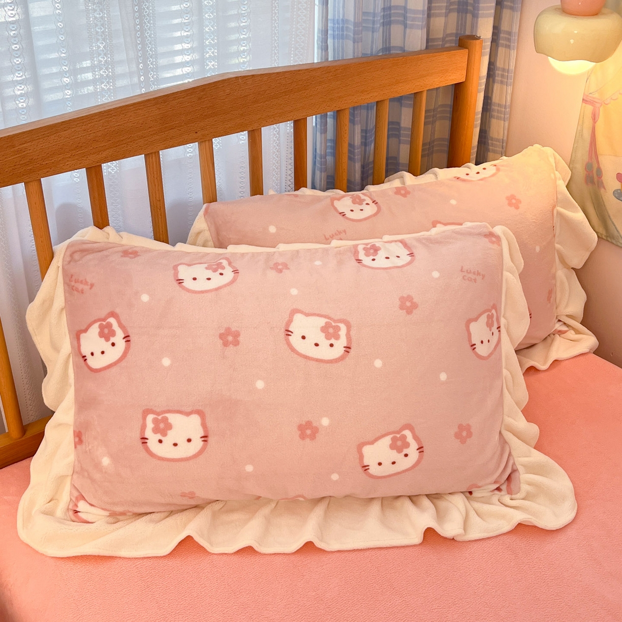 91家纺网 家纺一手货源 找家纺 川悦生活 2025新款A类韩版花边牛奶绒四件套 花边少女喵喵