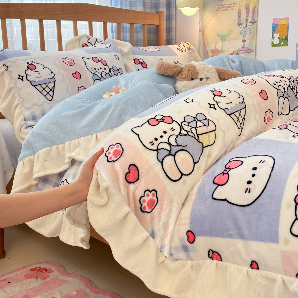 91家纺网 家纺一手货源 找家纺 川悦生活 2025新款A类韩版花边牛奶绒四件套 花边甜茶小猫