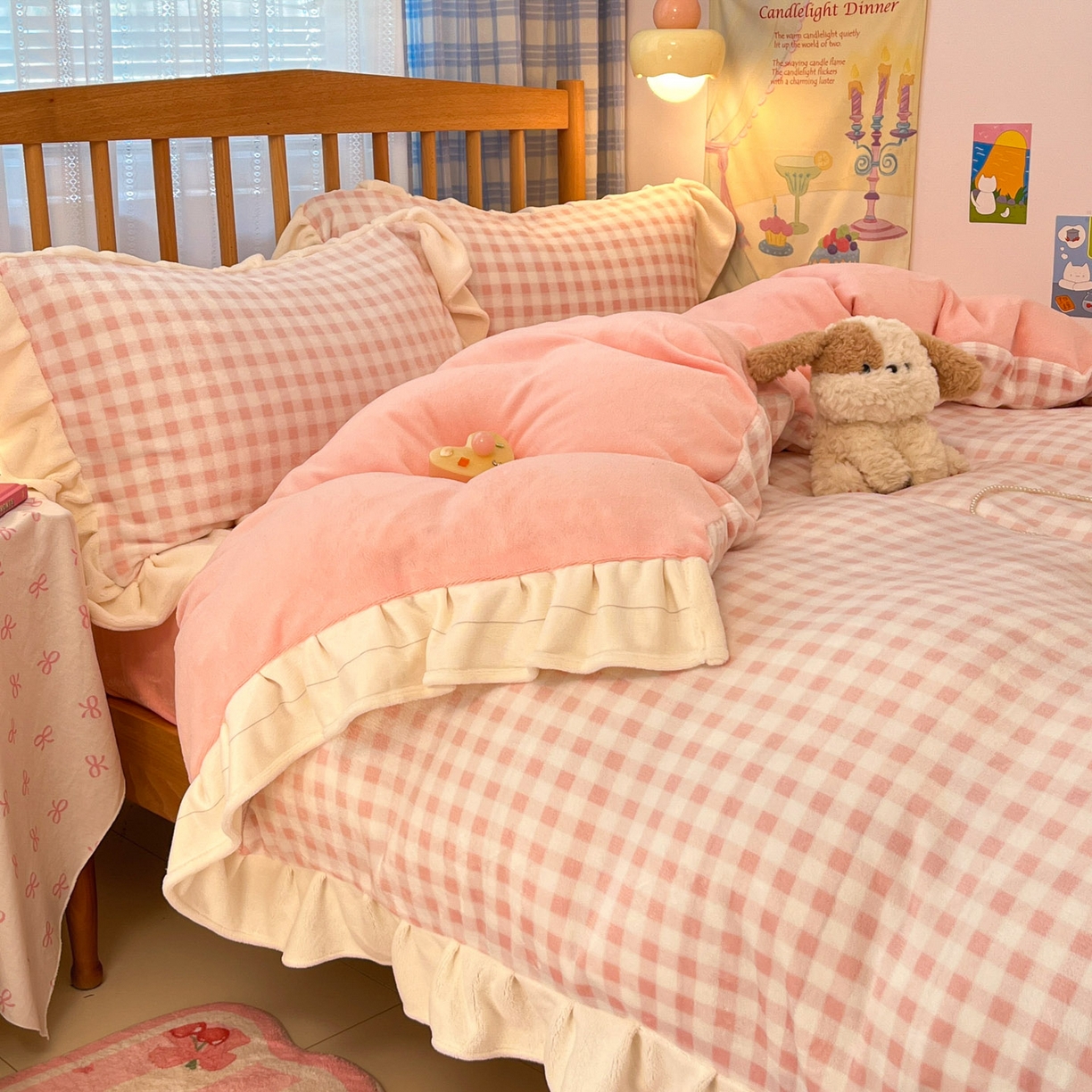 91家纺网 家纺一手货源 找家纺 川悦生活 2025新款A类韩版花边牛奶绒四件套 花边小屋格格奶粉