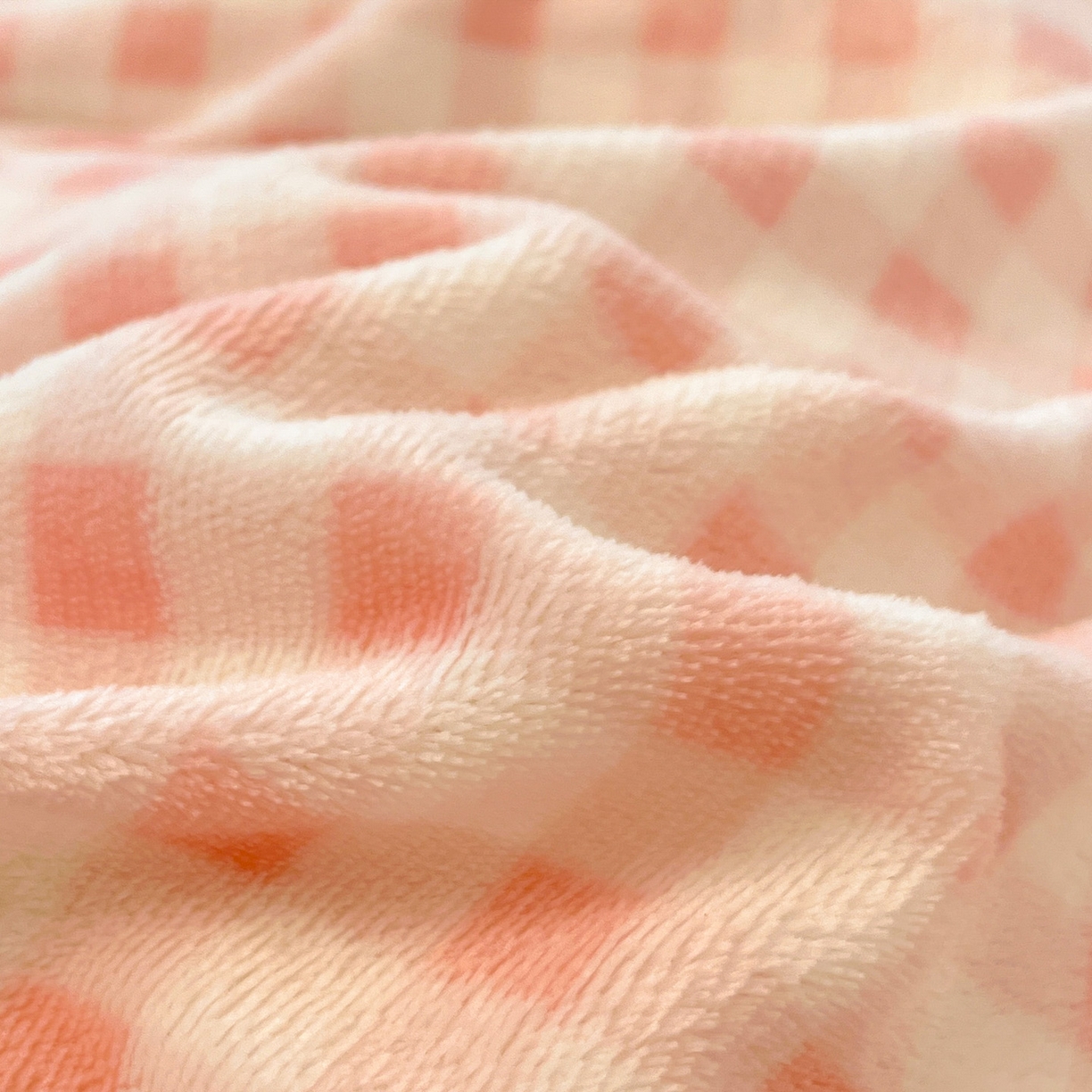 91家纺网 家纺一手货源 找家纺 川悦生活 2025新款A类韩版花边牛奶绒四件套 花边小屋格格奶粉