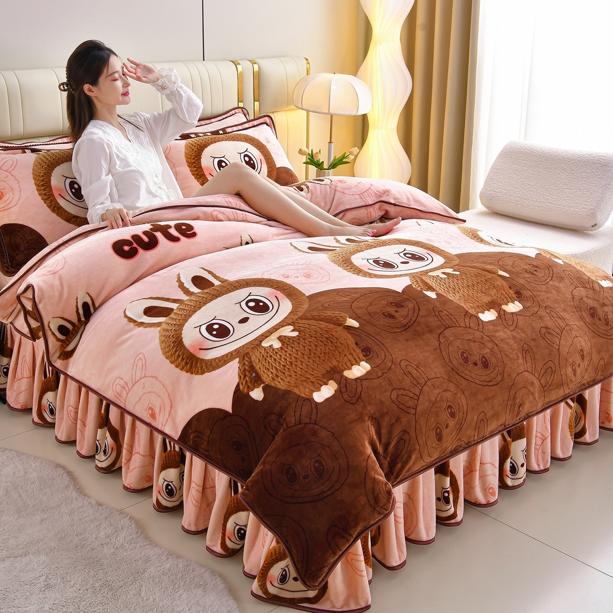 91家纺网 家纺一手货源 找家纺 （总）绒品荟家纺 2025新款8.5斤加厚牛奶绒金貂绒法莱绒四件套三件套冬季法兰绒床裙款高克重