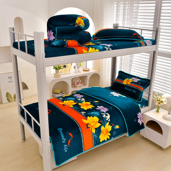 91家纺网 家纺一手货源 找家纺 （总）绒品荟家纺 2025新款加厚牛奶绒三件套金貂绒法莱绒冬季床单款床笠款学生宿舍单人三件套