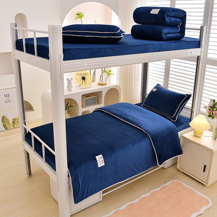 91家纺网 家纺一手货源 找家纺 （总）绒品荟家纺 2025新款加厚牛奶绒三件套金貂绒法莱绒冬季床单款床笠款学生宿舍单人三件套