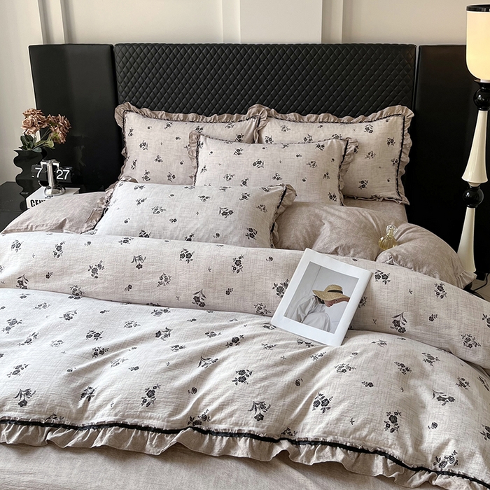 91家纺网 家纺一手货源 找家纺 金纱玉纺家纺 2025新款古法水洗花边床裙床单四件套 春熙