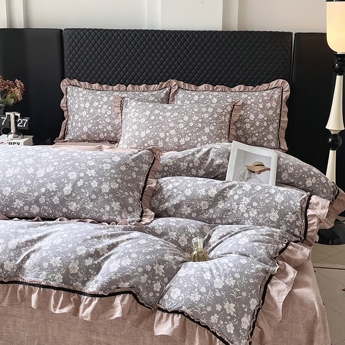 91家纺网 家纺一手货源 找家纺 金纱玉纺家纺 2025新款古法水洗花边床裙床单四件套 希露-灰