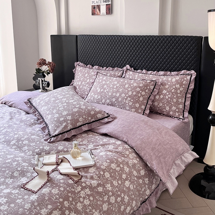 91家纺网 家纺一手货源 找家纺 金纱玉纺家纺 2025新款古法水洗花边床裙床单四件套 希露-紫豆沙