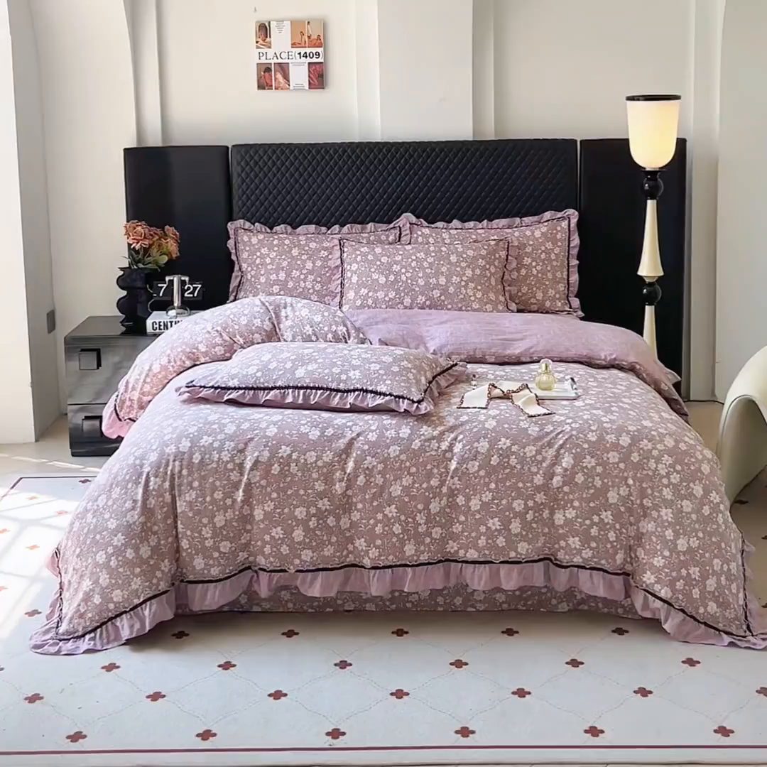 91家纺网 家纺一手货源 找家纺 金纱玉纺家纺 2025新款古法水洗花边床裙床单四件套 希露-紫豆沙