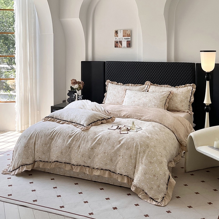 91家纺网 家纺一手货源 找家纺 金纱玉纺家纺 2025新款古法水洗花边床裙床单四件套 仙韵-黄