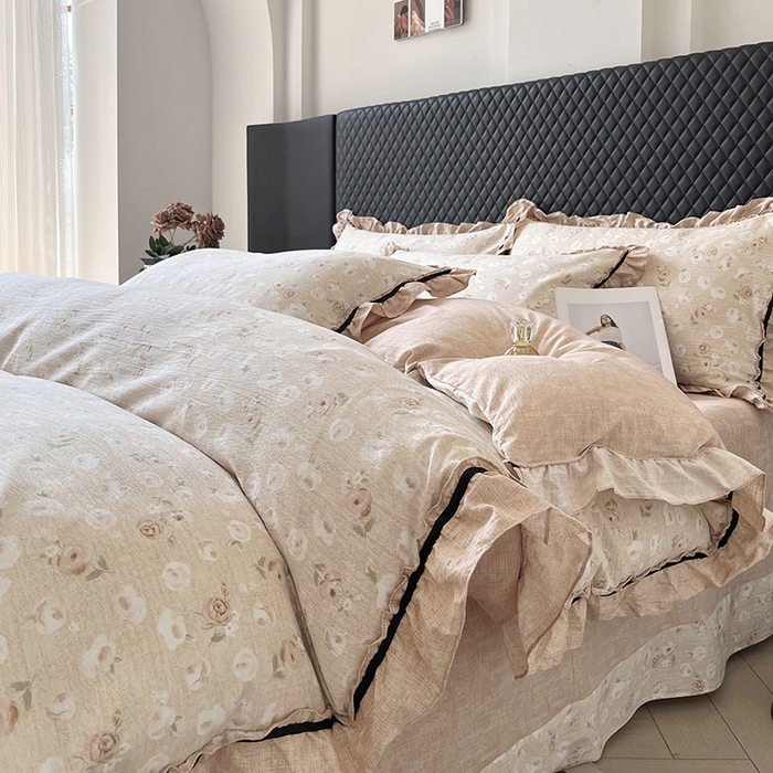 91家纺网 家纺一手货源 找家纺 金纱玉纺家纺 2025新款古法水洗花边床裙床单四件套 仙韵-黄