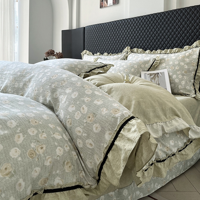 91家纺网 家纺一手货源 找家纺 金纱玉纺家纺 2025新款古法水洗花边床裙床单四件套 仙韵-绿