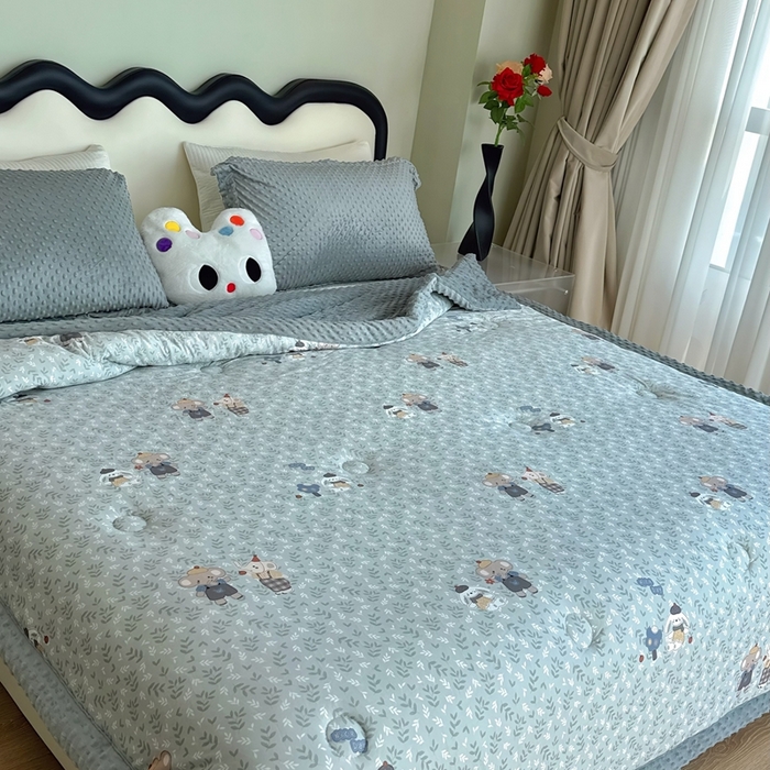 91家纺网 家纺一手货源 找家纺 兜米家居 2025新款针织豆豆绒被纯手工包边卡通立体豆豆绒保暖被被子被芯 花小象