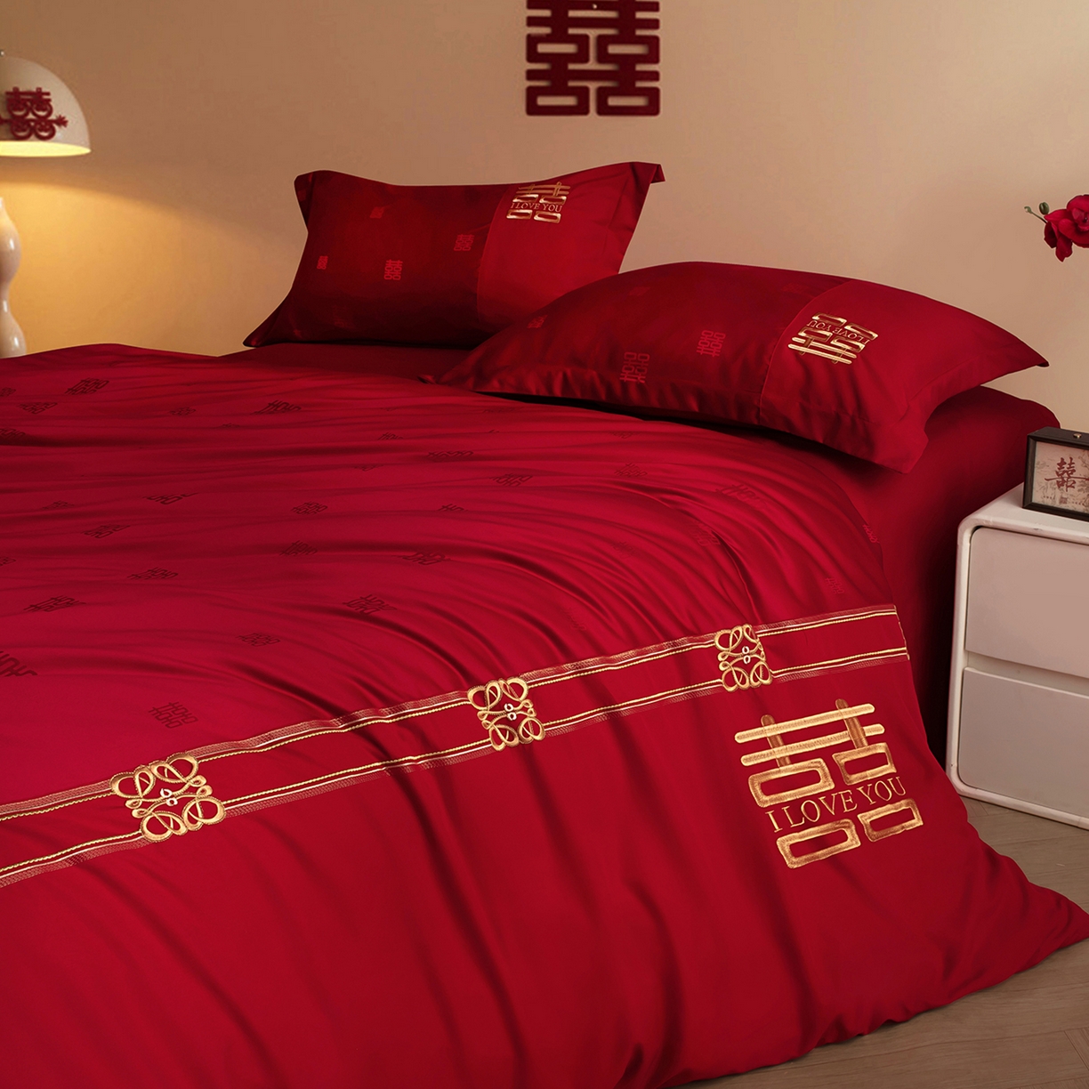 91家纺网 家纺一手货源 找家纺 金麦家纺 2025新款亲肤提花面料刺绣婚庆四件套-婚庆系列 喜悦