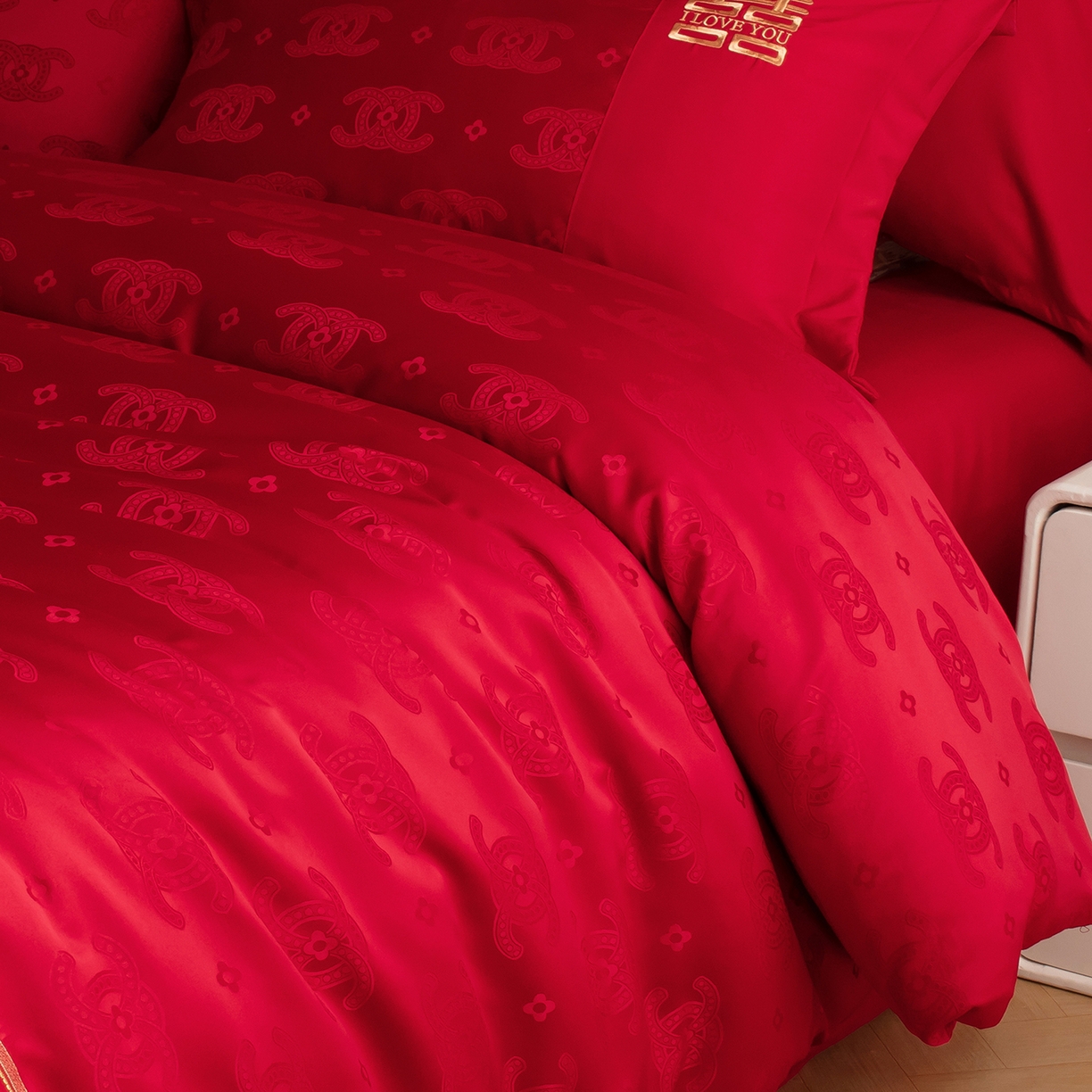 91家纺网 家纺一手货源 找家纺 金麦家纺 2025新款亲肤提花面料刺绣婚庆四件套-婚庆系列 永恒