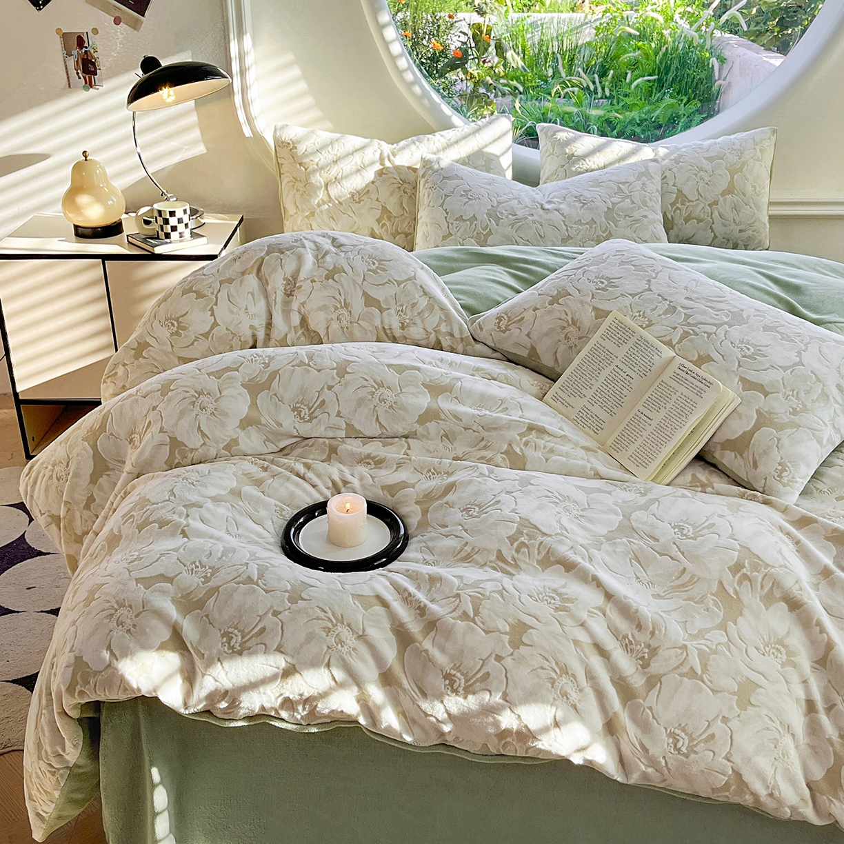 91家纺网 家纺一手货源 找家纺 大境 2025秋冬新款A类230克牛奶绒雕花烂花绒宝宝绒床笠款床单款四件套 浪漫花香 绿