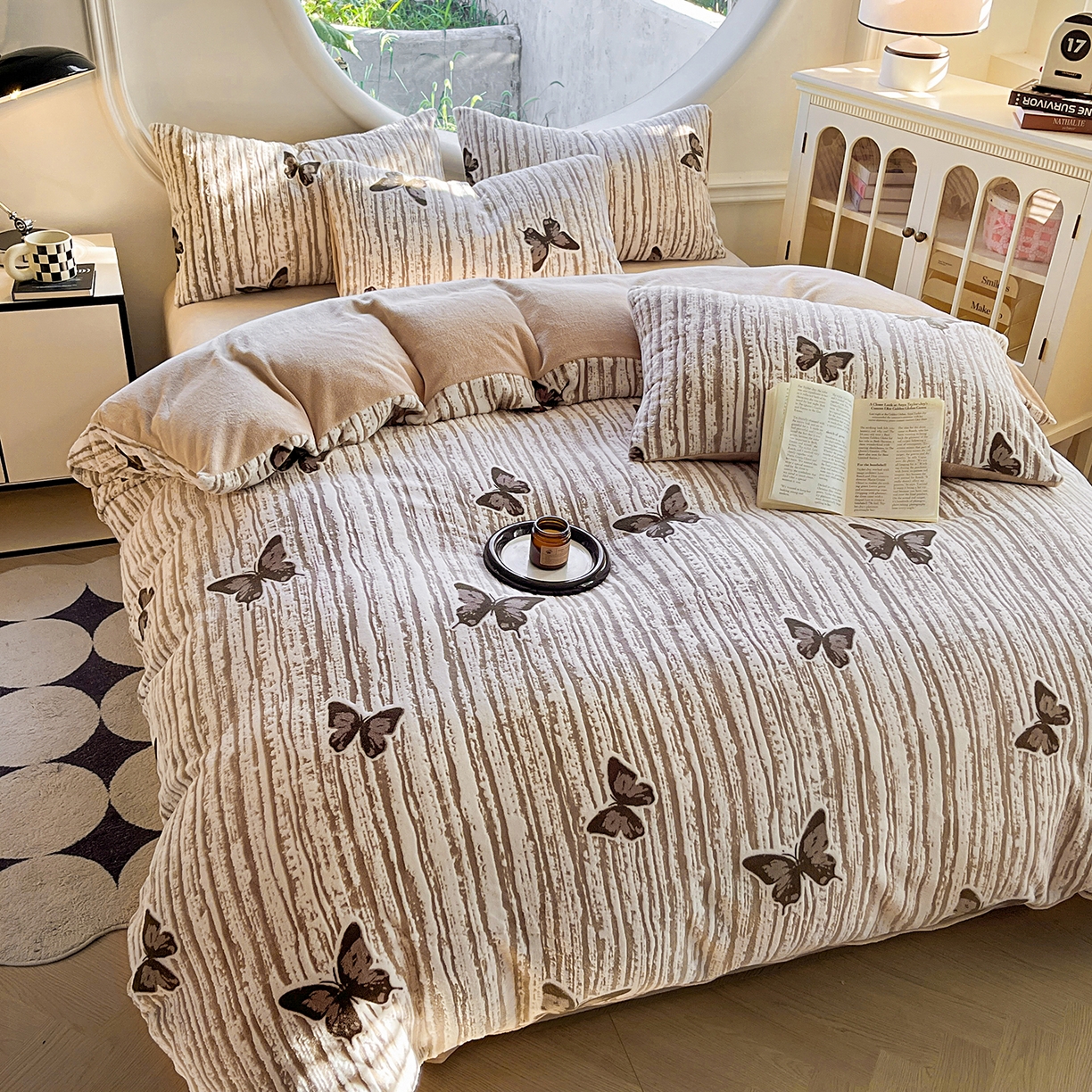 91家纺网 家纺一手货源 找家纺 （总）大境 2025秋冬新款A类230克牛奶绒雕花烂花绒宝宝绒床笠款床单款四件套