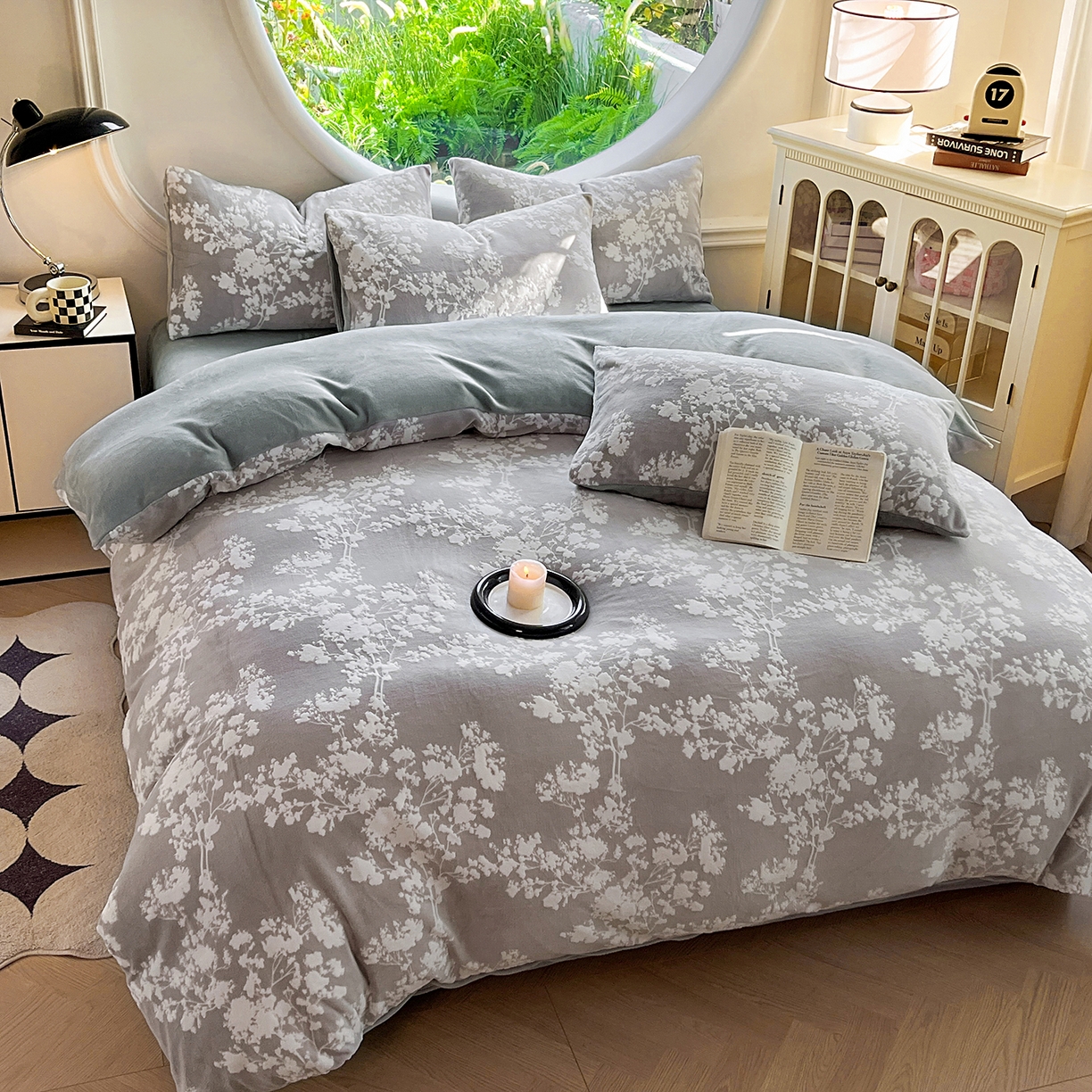 91家纺网 家纺一手货源 找家纺 大境 2025秋冬新款A类230克牛奶绒雕花烂花绒宝宝绒床笠款床单款四件套 叶之恋