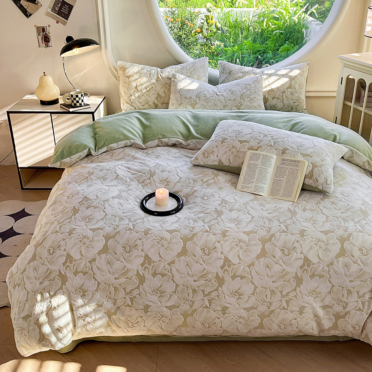 91家纺网 家纺一手货源 找家纺 大境 2025秋冬新款A类230克牛奶绒雕花烂花绒宝宝绒床笠款床单款四件套 浪漫花香 绿