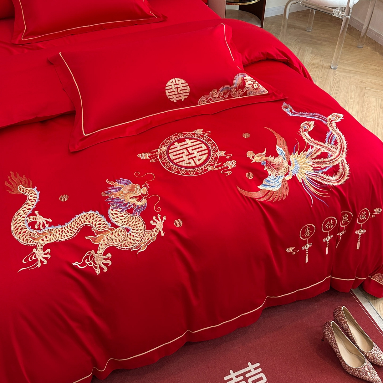 91家纺网 家纺一手货源 找家纺 金麦家纺 2025新款亲肤磨毛刺绣婚庆四件套 喜结良缘