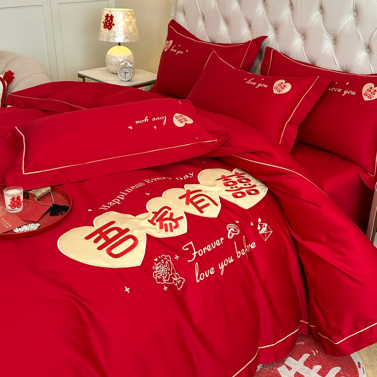 91家纺网 家纺一手货源 找家纺 金麦家纺 2025新款亲肤磨毛刺绣婚庆四件套 吾家有喜