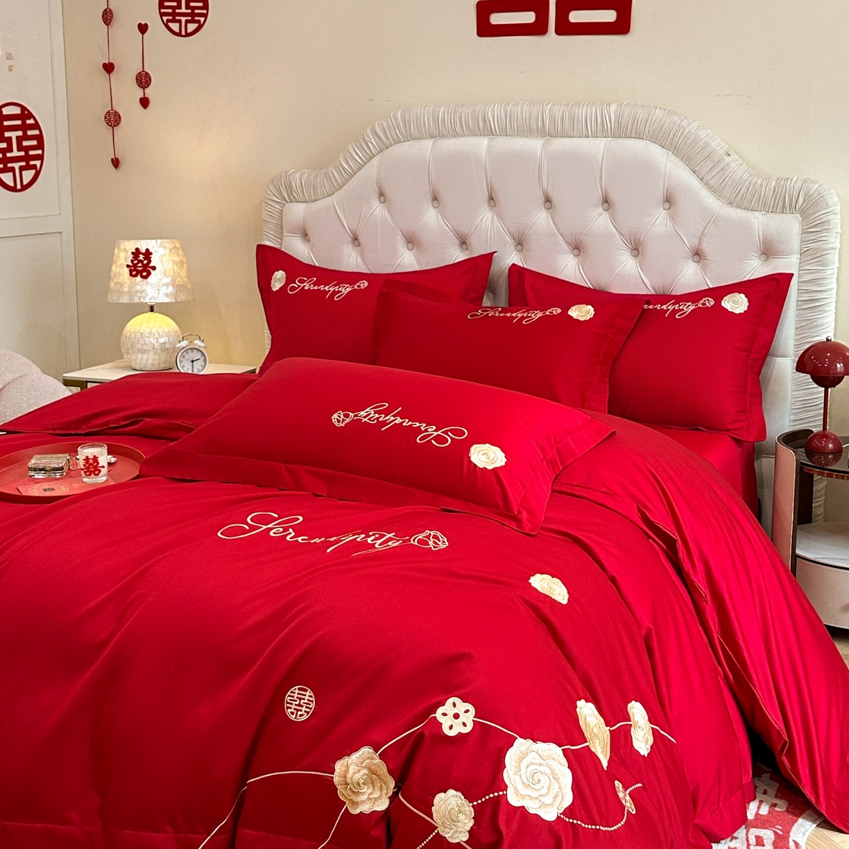 91家纺网 家纺一手货源 找家纺 金麦家纺 2025新款亲肤磨毛刺绣婚庆四件套 玫瑰有约