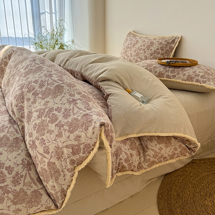 91家纺网 家纺一手货源 找家纺 竹合家纺 2026高克重流苏色织亚麻复古侘寂风小布袋四件套（零售价格不可低于148元） 流苏雨露麻-铃兰颂粉