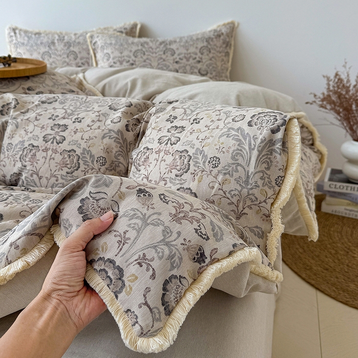 91家纺网 家纺一手货源 找家纺 竹合家纺 2026高克重流苏色织亚麻复古侘寂风小布袋四件套（零售价格不可低于148元） 流苏雨露麻-卢浮秘境