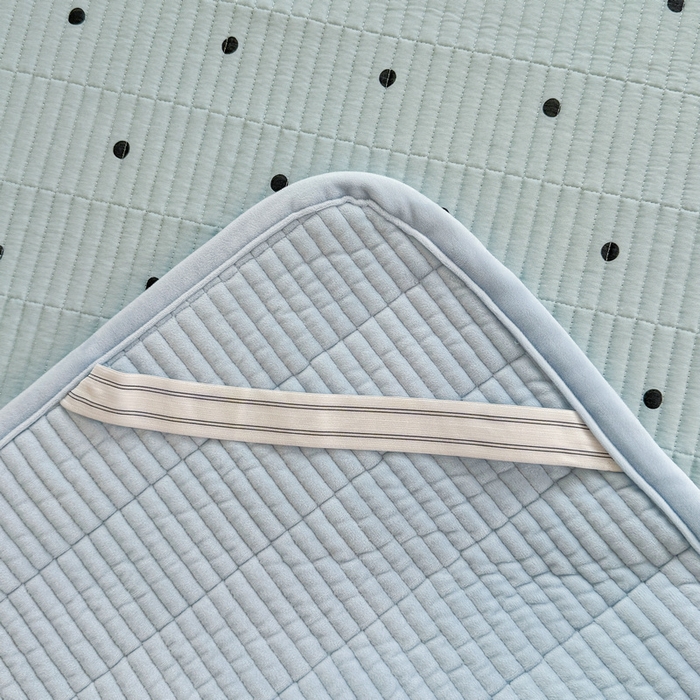 91家纺网 家纺一手货源 找家纺 梵朴 2025新款A类棉加绒一面纯棉一面宝宝婴儿牛奶绒双面可用床盖学生宿舍床垫炕盖-学生床图 波点蝴蝶结