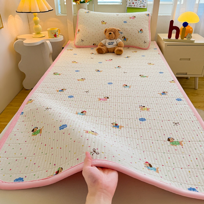 91家纺网 家纺一手货源 找家纺 梵朴 2025新款A类棉加绒一面纯棉一面宝宝婴儿牛奶绒双面可用床盖学生宿舍床垫炕盖-学生床图 彩星汪汪