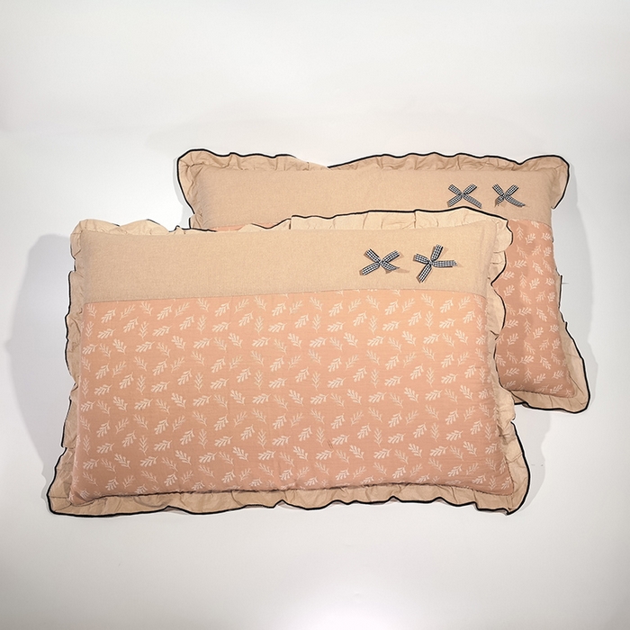 91家纺网 家纺一手货源 找家纺 （总）呦呦南宋 2025提花双层纱纯棉枕套多层结构枕头套超声波夹棉4874一对装拼接单品绣线花边拉链款蝴蝶结款枕套