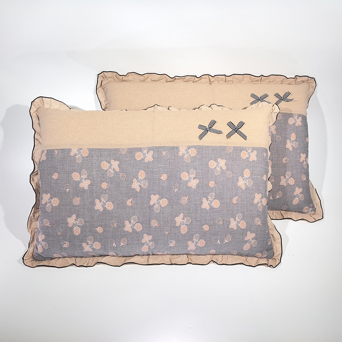 91家纺网 家纺一手货源 找家纺 （总）呦呦南宋 2025提花双层纱纯棉枕套多层结构枕头套超声波夹棉4874一对装拼接单品绣线花边拉链款蝴蝶结款枕套